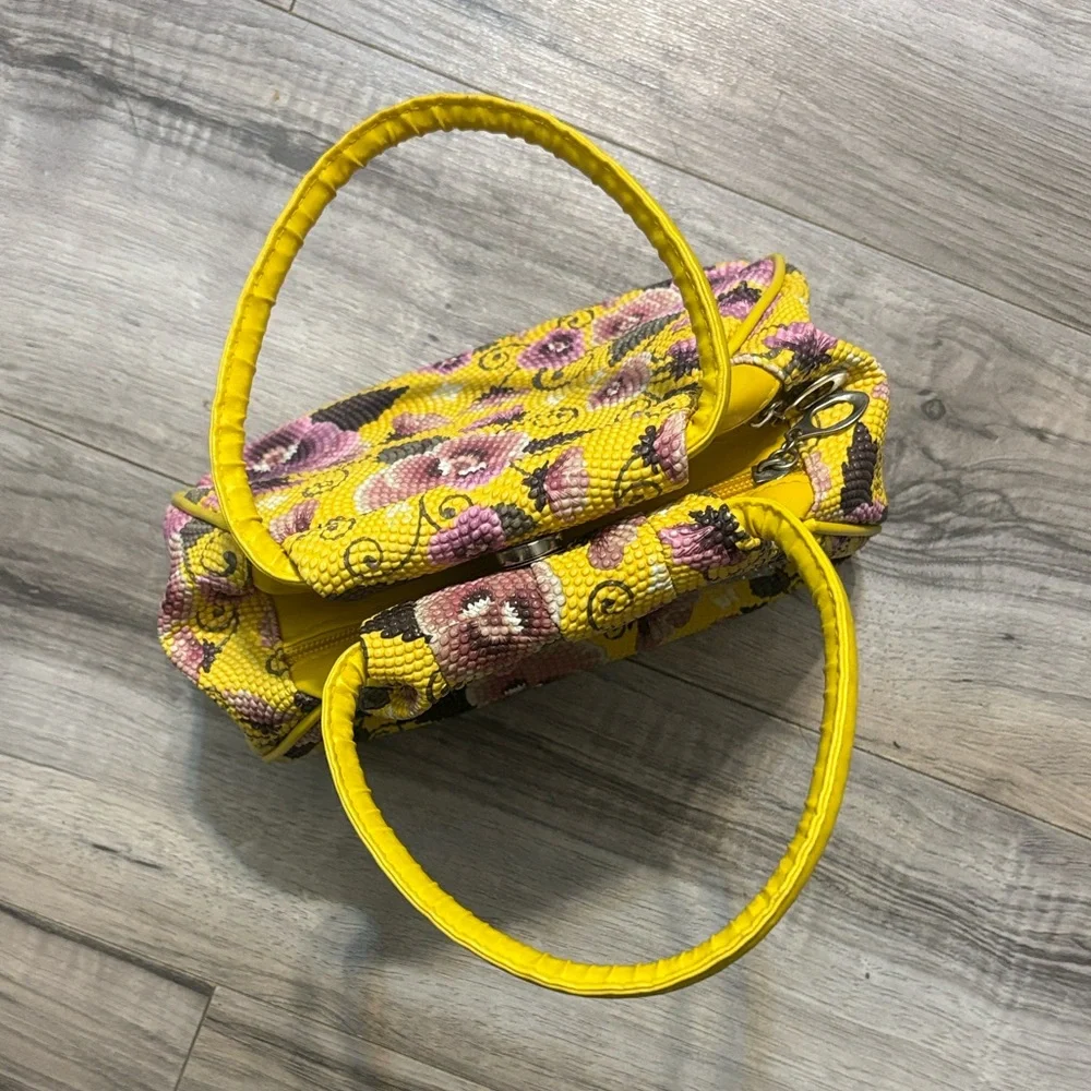 Floral Pebbled Yellow Mini Bag - Picture 3 of 8